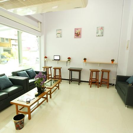 Spnplace Ratchada Bangkok Luaran gambar