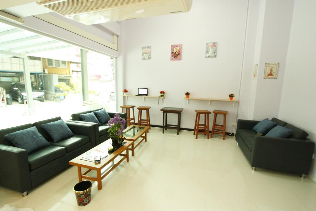 Spnplace Ratchada Bangkok Luaran gambar